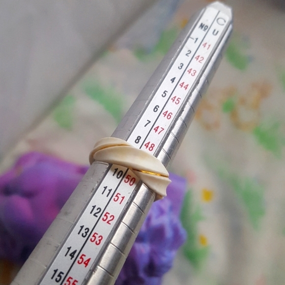 🌙Vintage Carved Bone 14k Ring - Picture 8 of 10